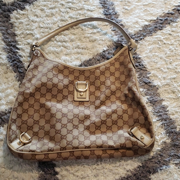 Authentic Gucci tote - Picture 1 of 8